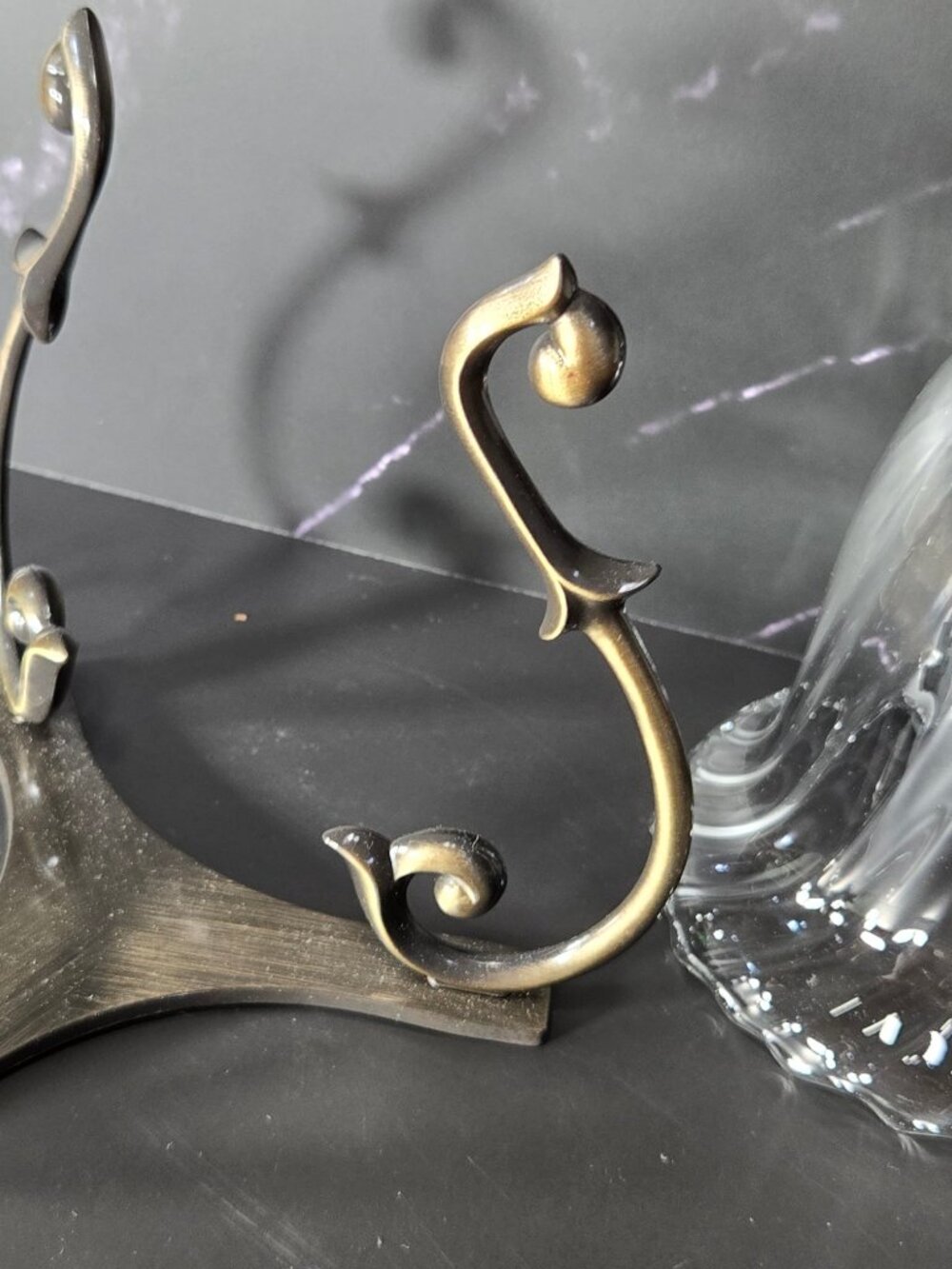 Vintage PartyLite Brass Scroll Tripod Candle Holder w/ Swirl Fluted Glass Votive - Picture 3 of 7